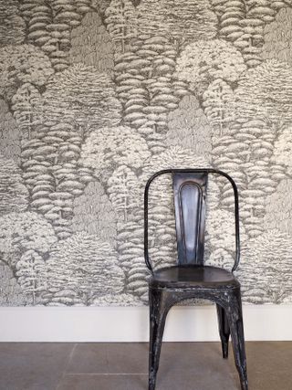 Woodland Toile by Sanderson used as a wallpaper for hallways