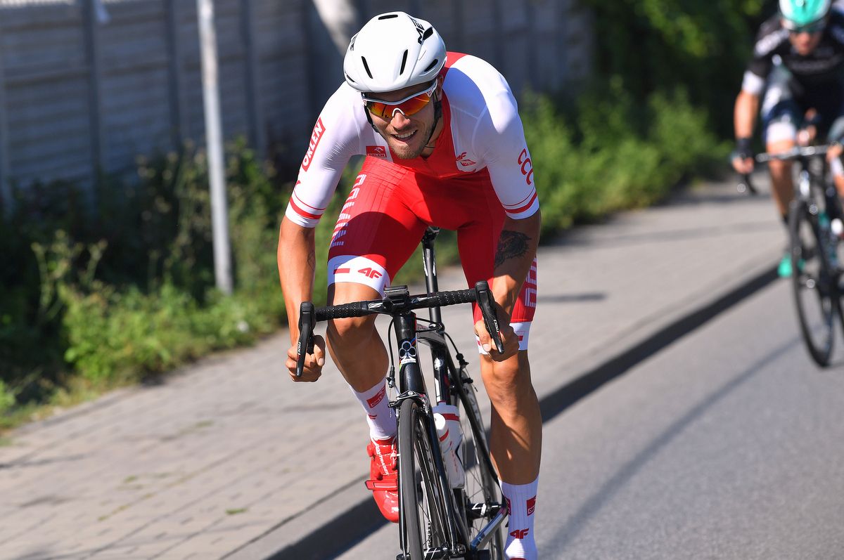 Kamil Gradek (Polish National Team) atatcks