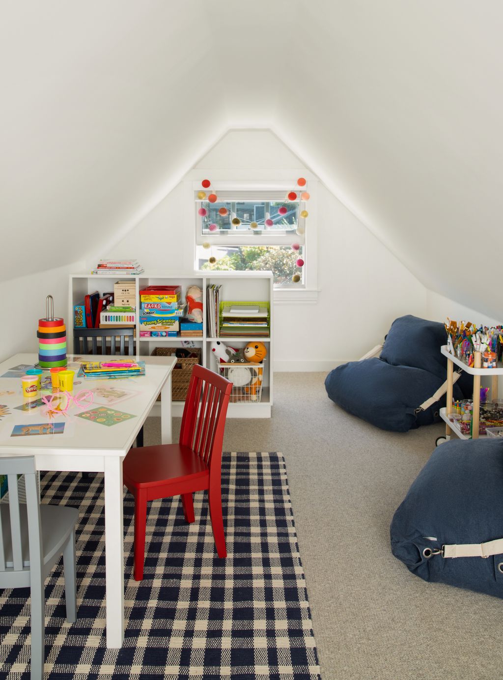 10 amazing attic rooms under sloped ceilings | Livingetc