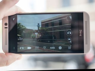 HTC One M9 camera