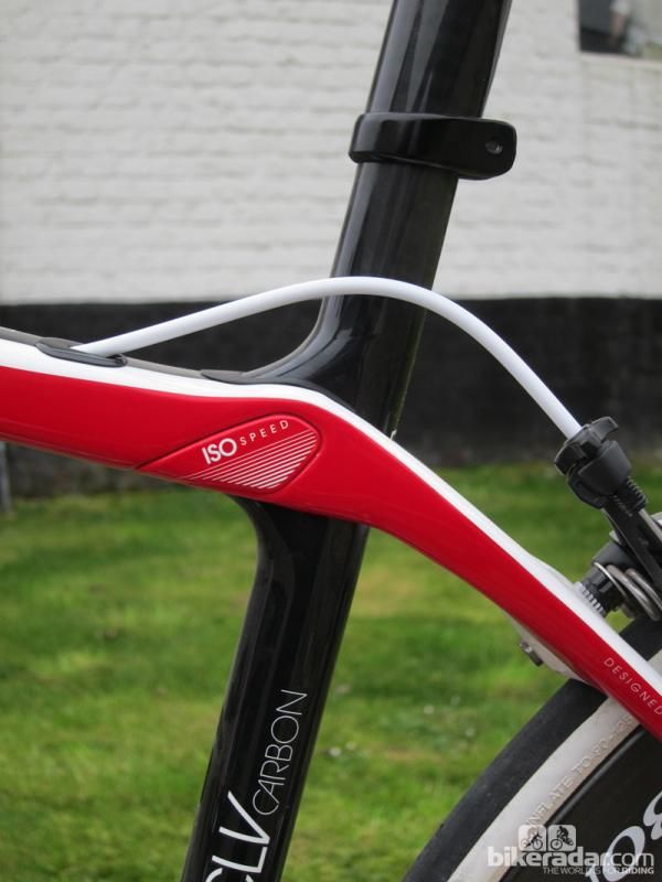 soSpeed is well integrated from a visual perspective. From afar, there's no indication that this is a dynamic joint