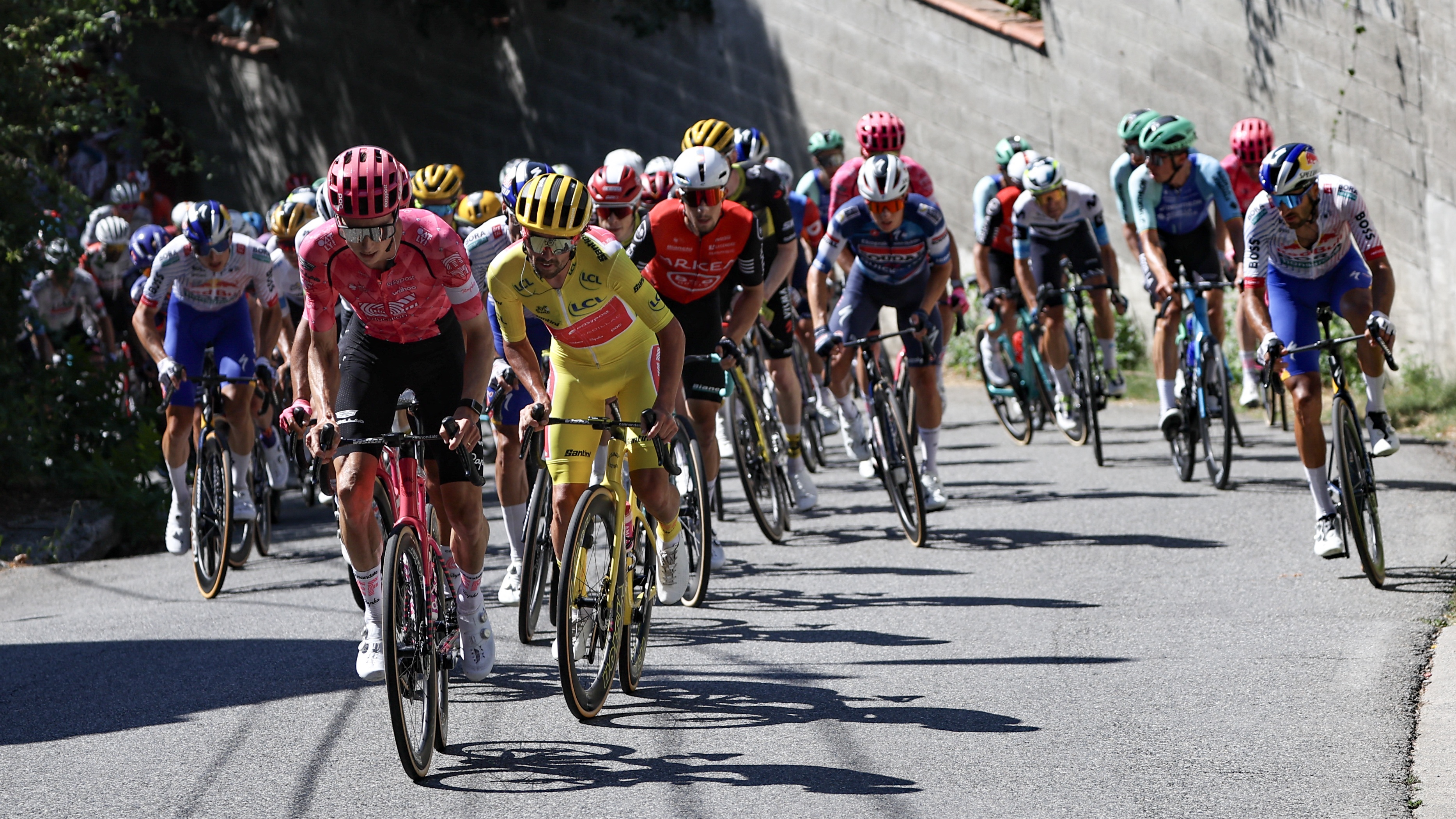 Ben Healy in Peloton at level 1 1 of the Tour de France