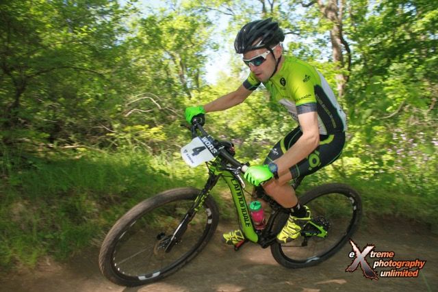 Cory Stelljes skillfully hangs onto his position