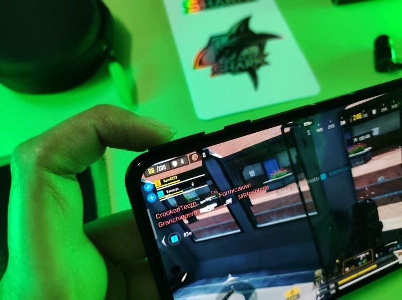 Black Shark 4 Pro Lifestyle