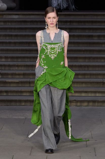 Emerald Green Is the Rich-Looking Color Trend to Shop This Spring | Who ...