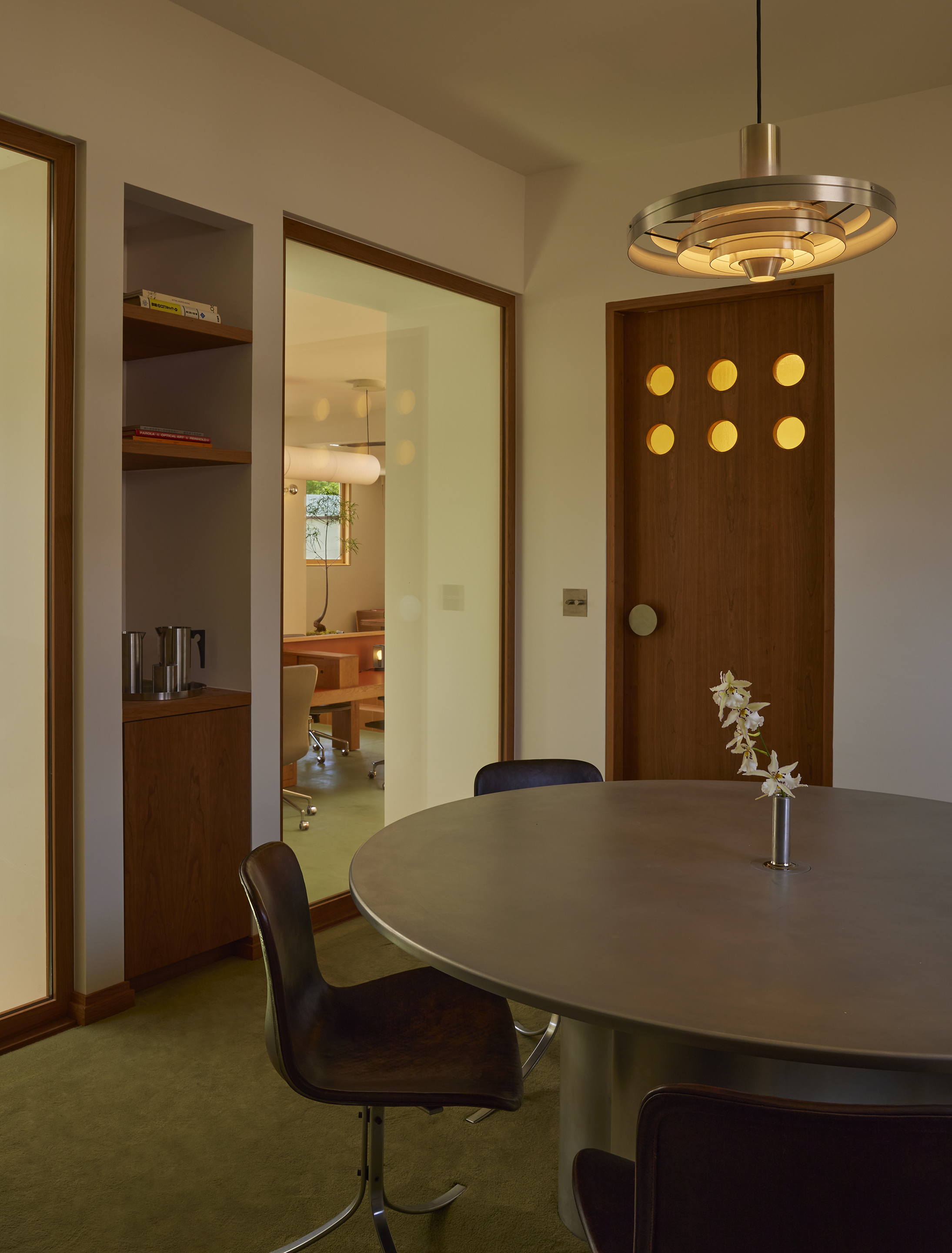 office furnished with cherry wood and terracotta tiles in Los Angeles