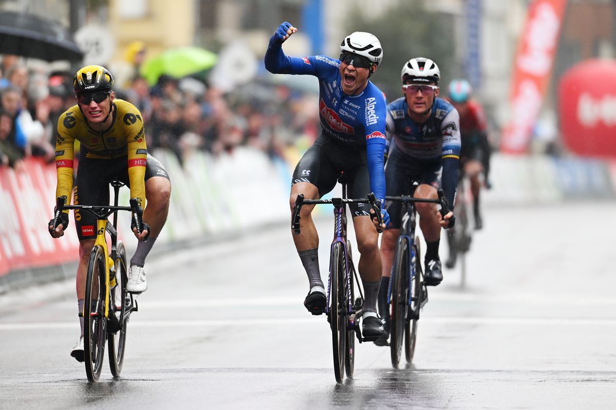 Jasper Philipsen conquers crosswinds to win stormy Classic Brugge-De ...