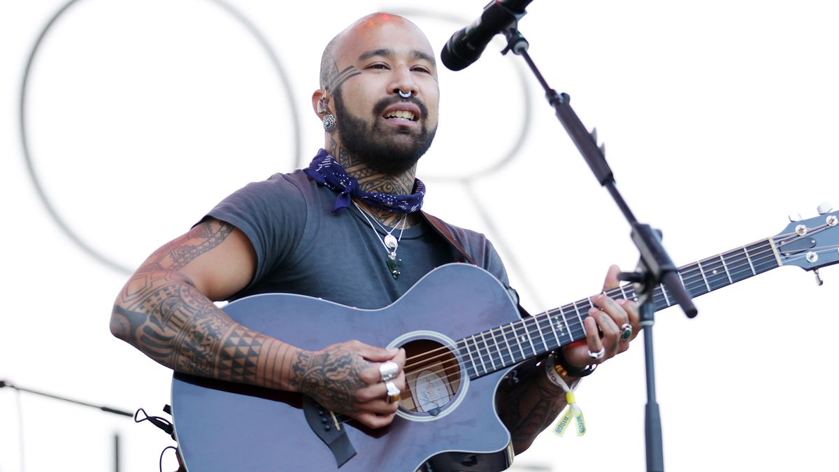 Nahko Bear