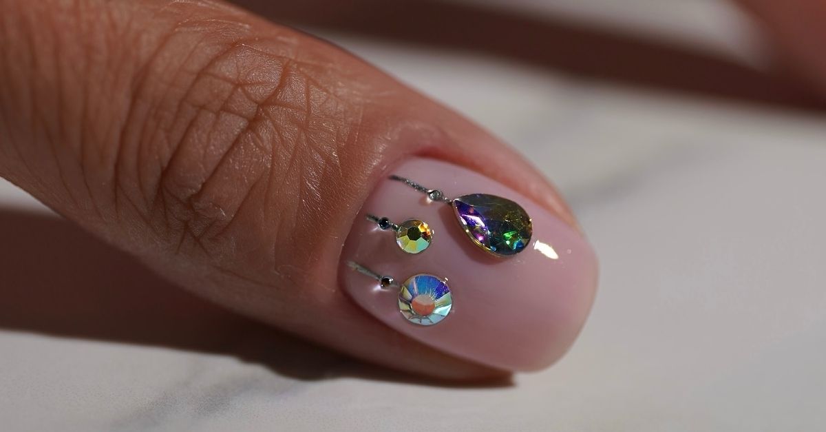 Ces 20 looks d'ongles de Noël élégants et sans effort méritent d'être copiés dès que possible