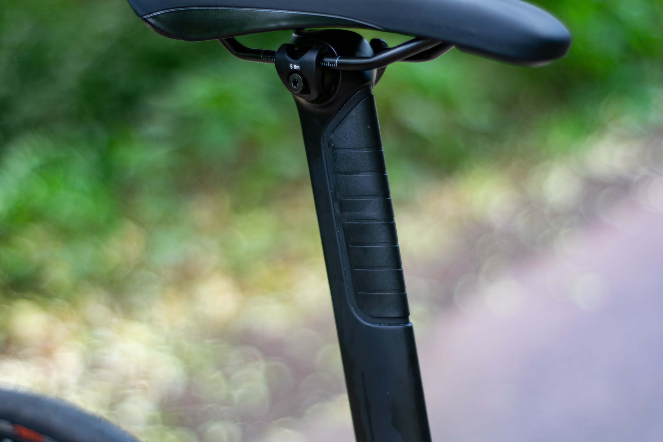 A Canyon Endurace CF SLX in a lane