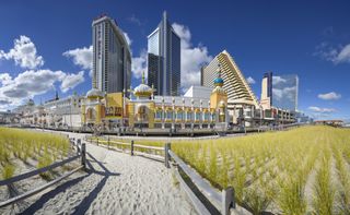 picture of the boardwalk in Atlantic City, New Jersey