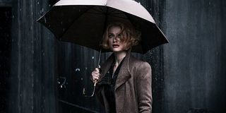 Queenie in the rain in Fantastic Beasts: The Crimes of Grindelwald