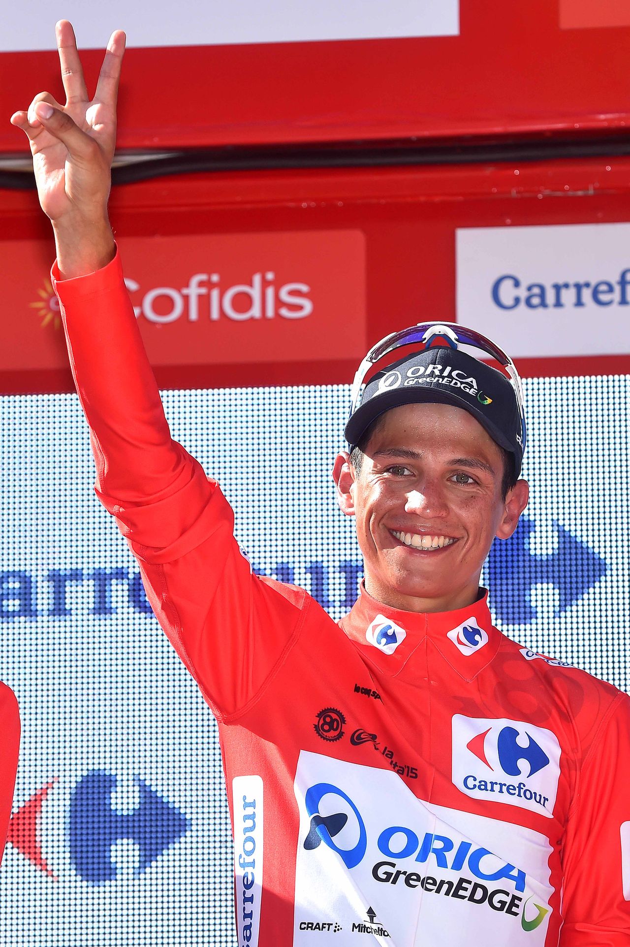 Estaban Chaves back in red after stage 6.