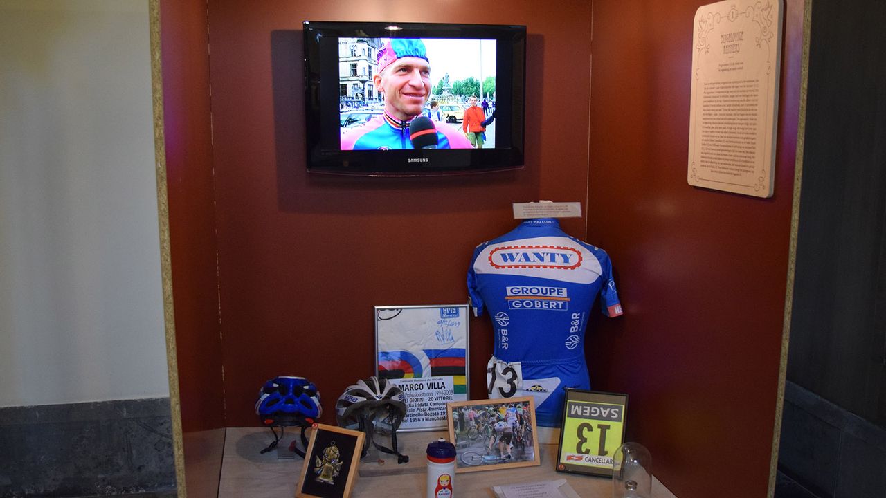 This booth is a dedication to superstitious cyclists, the rainbow curse, number 13 and other misfortunes