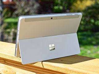 Surface Go 2 Logo Rear