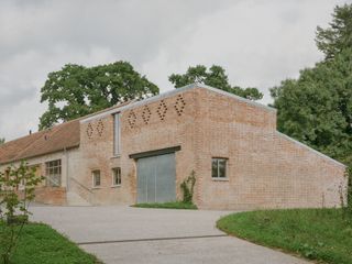 Wraxall Yard exterior shot of modern brick building