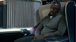 Hijack on Apple TV+ stars Idris Elba.