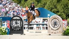Scott Brash and Jefferson in action for Great Britain on day one of the Paris 2024 Olympic showjumping team competition.