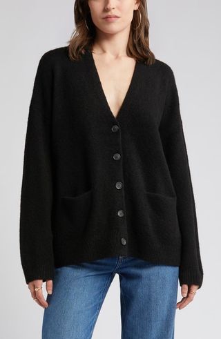 Clean Oversize Cardigan