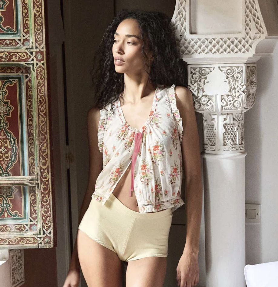 D&amp;ocirc;en, Traveler Top