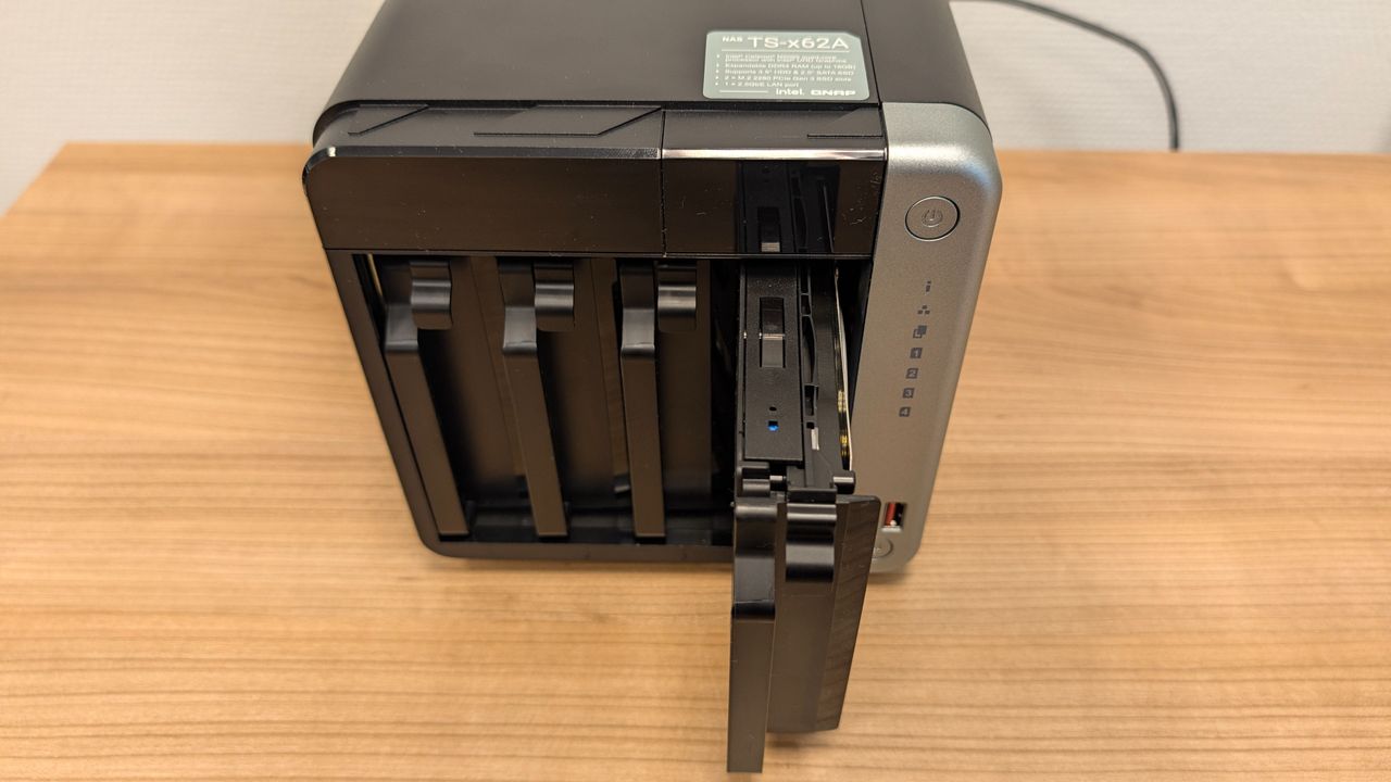 QNAP TS-462a