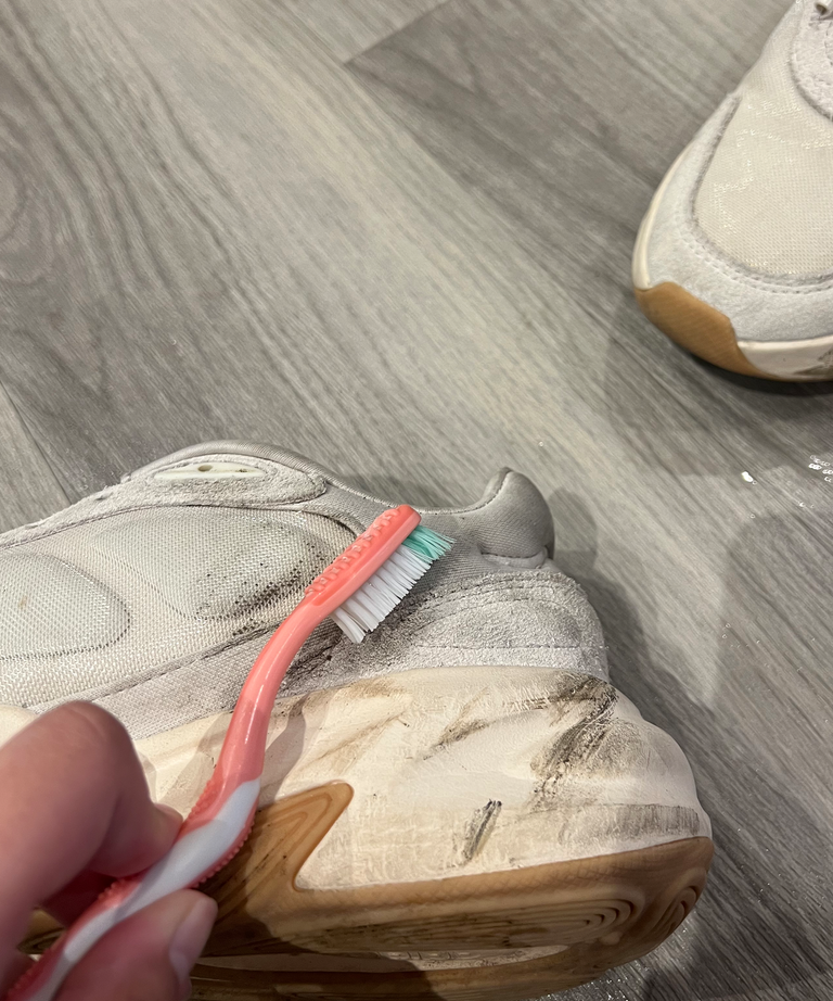 washing nike trainers