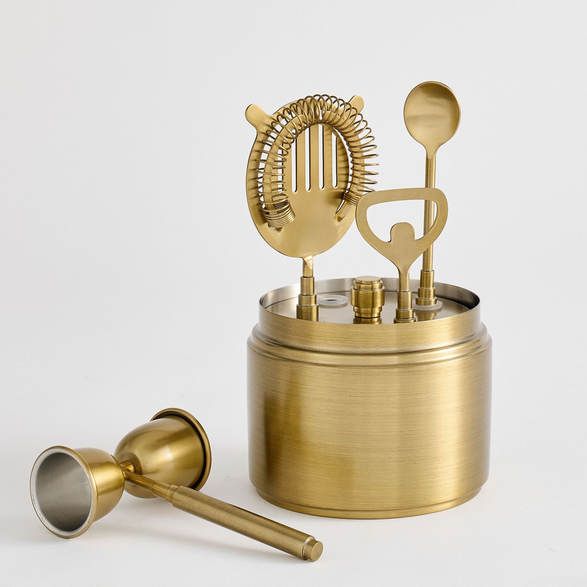 Brushed gold cocktail tools set