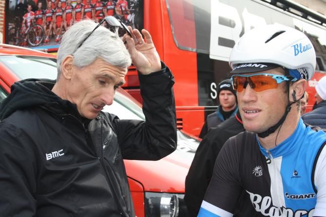 Allan Peiper and Mark Renshaw catch up