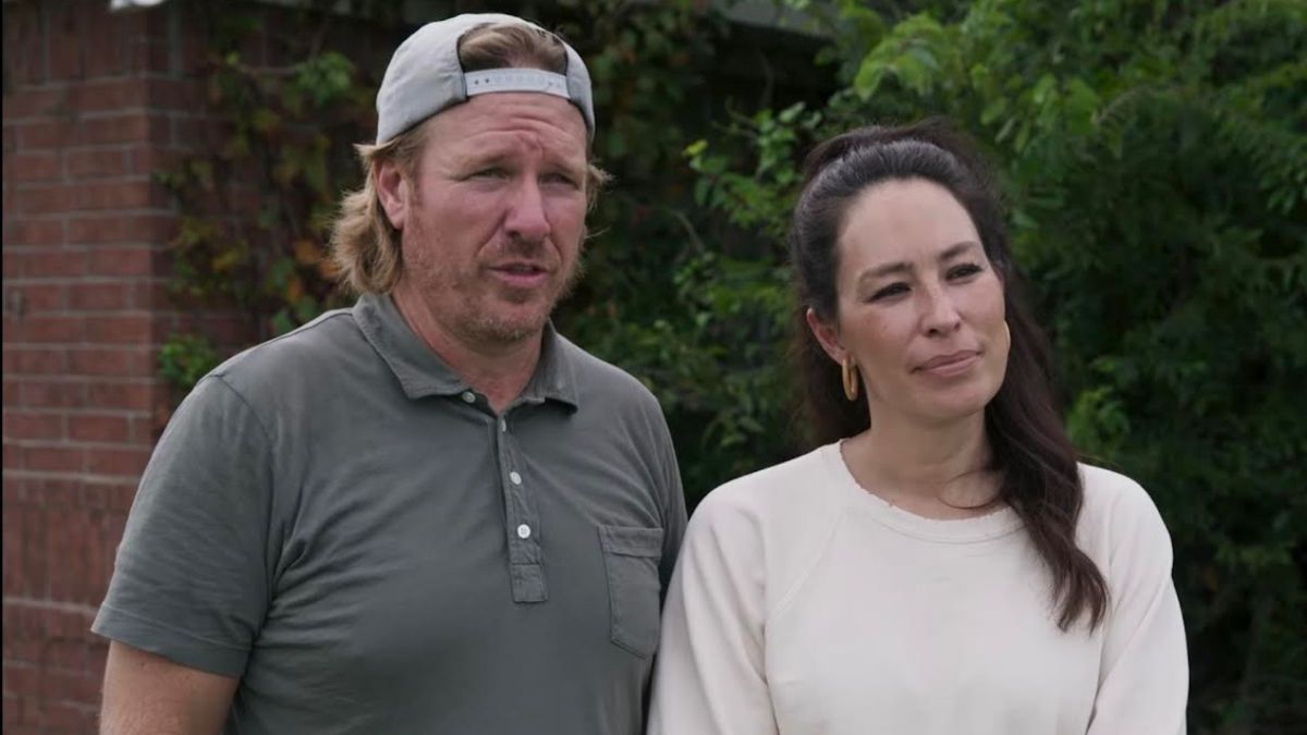 Chip and Joanna Gaines on Fixer Upper.