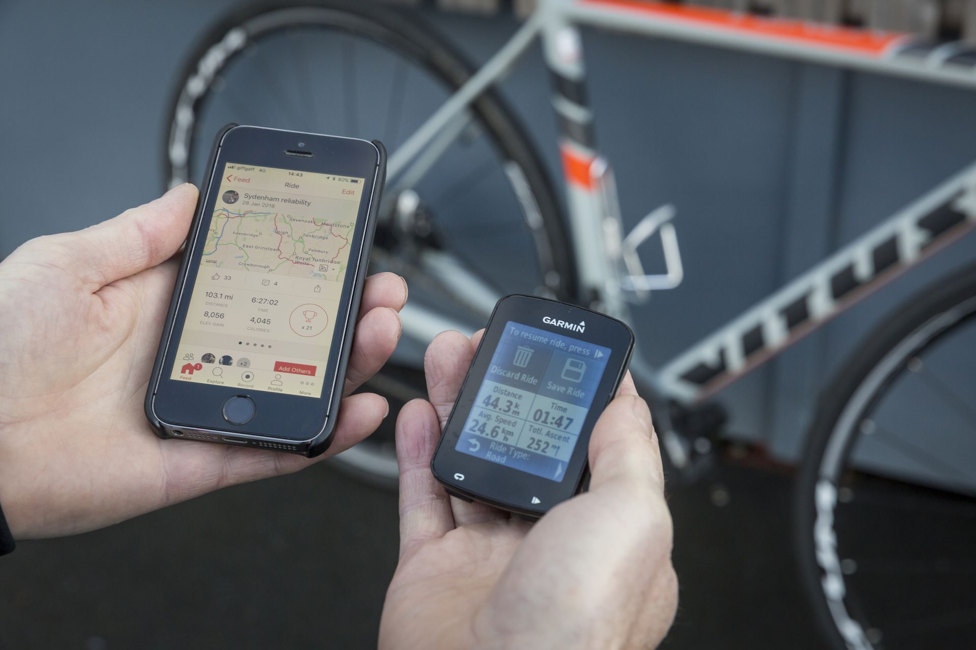 Smartphone vs cycling computer which should you use? Cycling Weekly