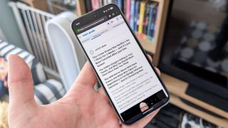 Google Pixel 10 pro moonstone review images 