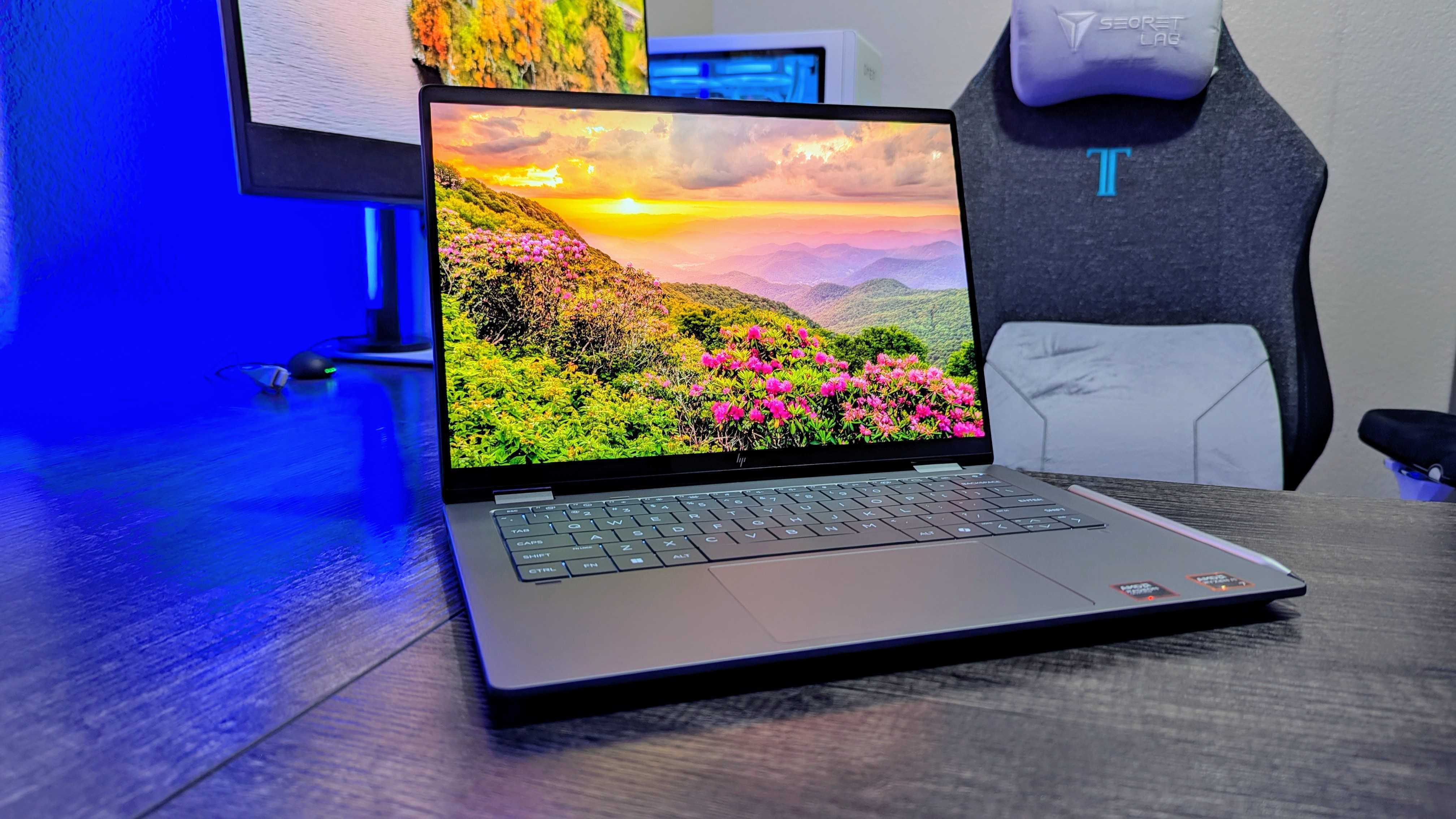 Image of the HP OmniBook X Flip 14 (2025) laptop.
