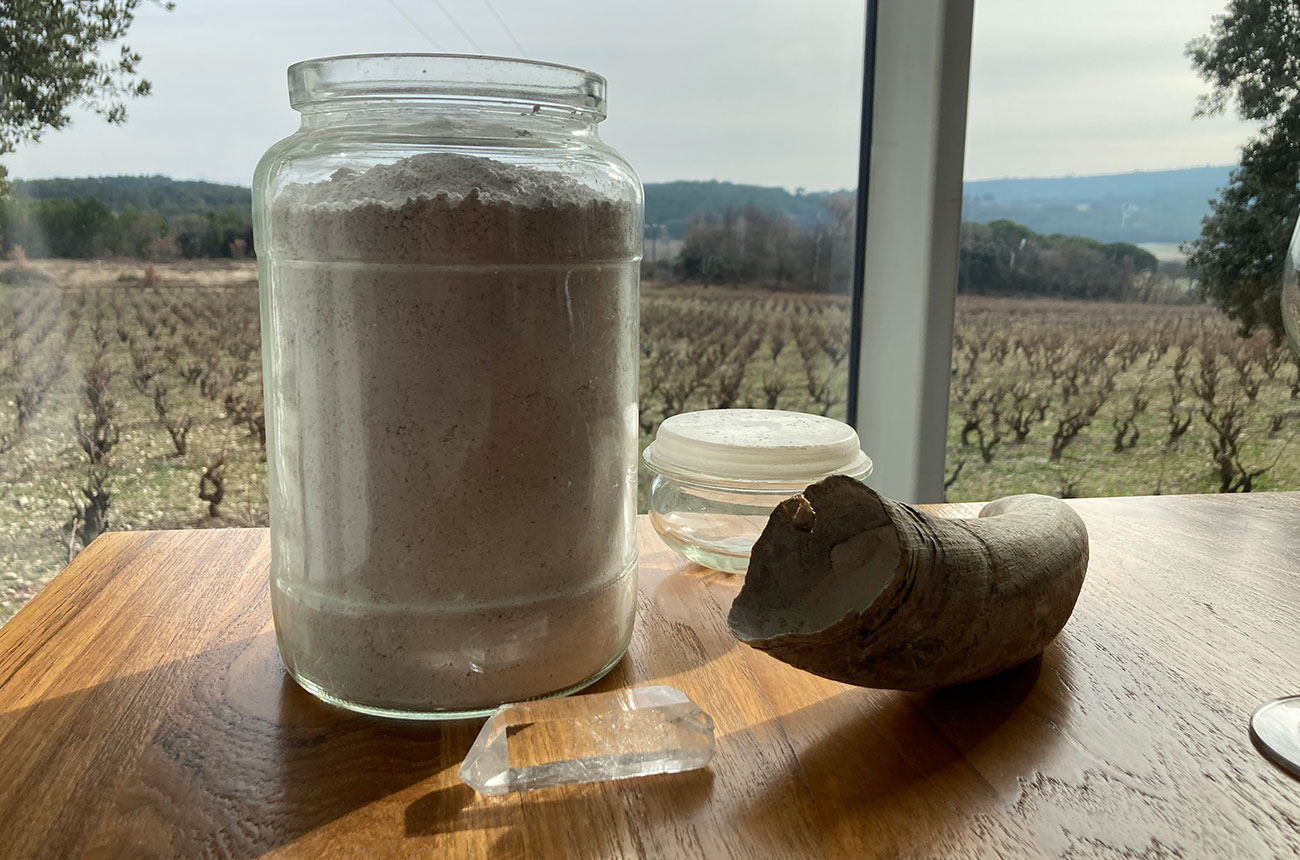 Powdered-quartz-and-cow-horn-preparations-at-Domaine-la-Cabotte.jpg