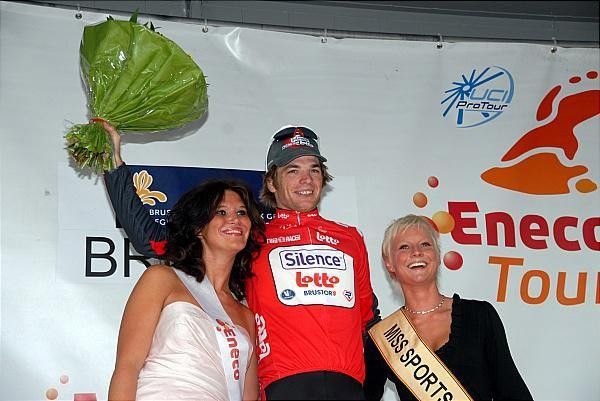 Jurgen Roelandts (Silence-Lotto) took over the jersey after Boonen's departure.