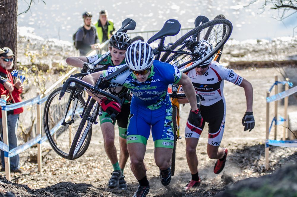 Quinton Disera, Graham Lock, and defending Junior champion Oliver Evans on the Prairie Mobile runup