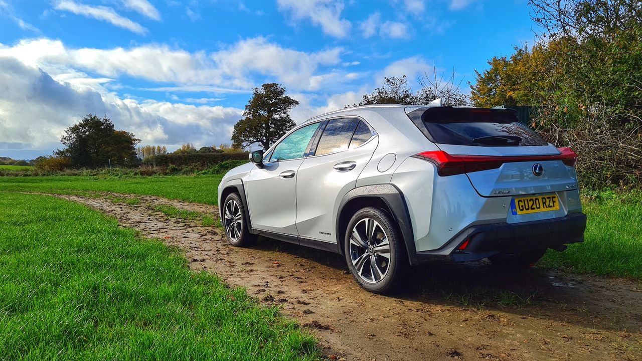Lexus UX 250h