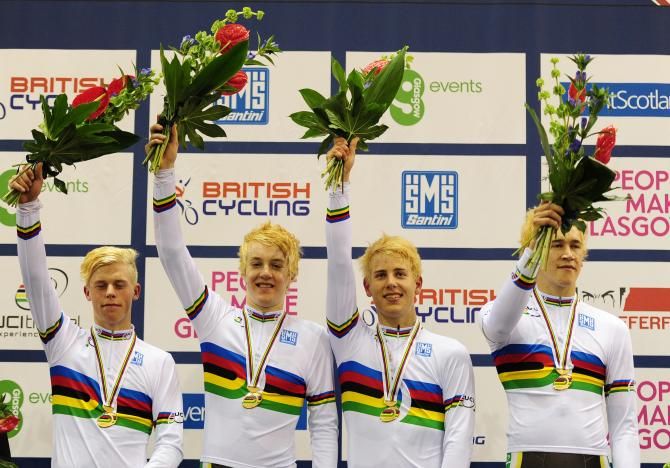 A rainbow jersey for new world champions Jack Edwards, Joshua Harrison, Sam Welsford and Callum Scotson (Australia)