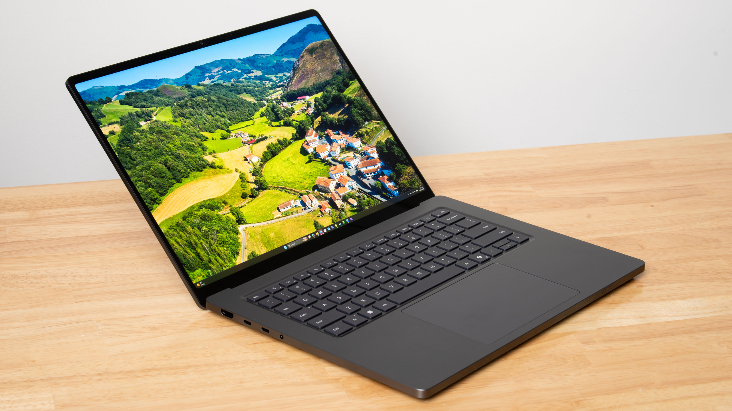 Microsoft Surface Laptop Ultra