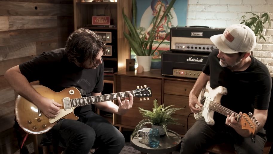 A free chord lesson from one of the greatest guitarists on the planet
