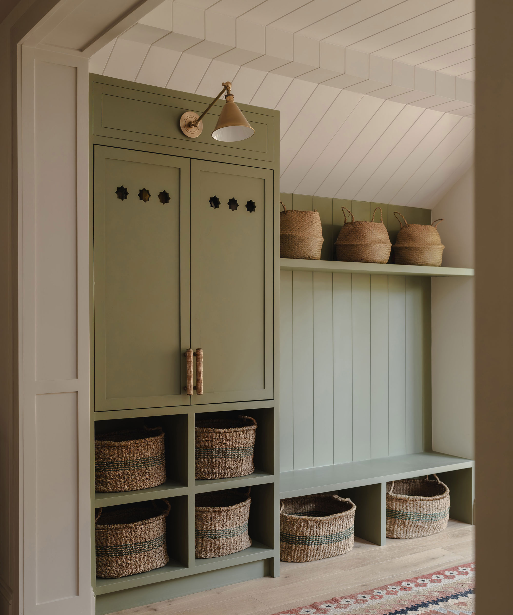 Built-in storage in hallway