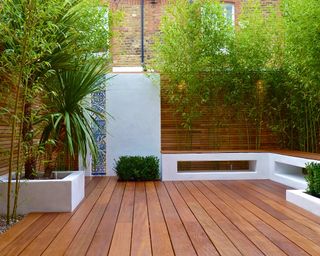 Timber decked garden designed by Cityscapers