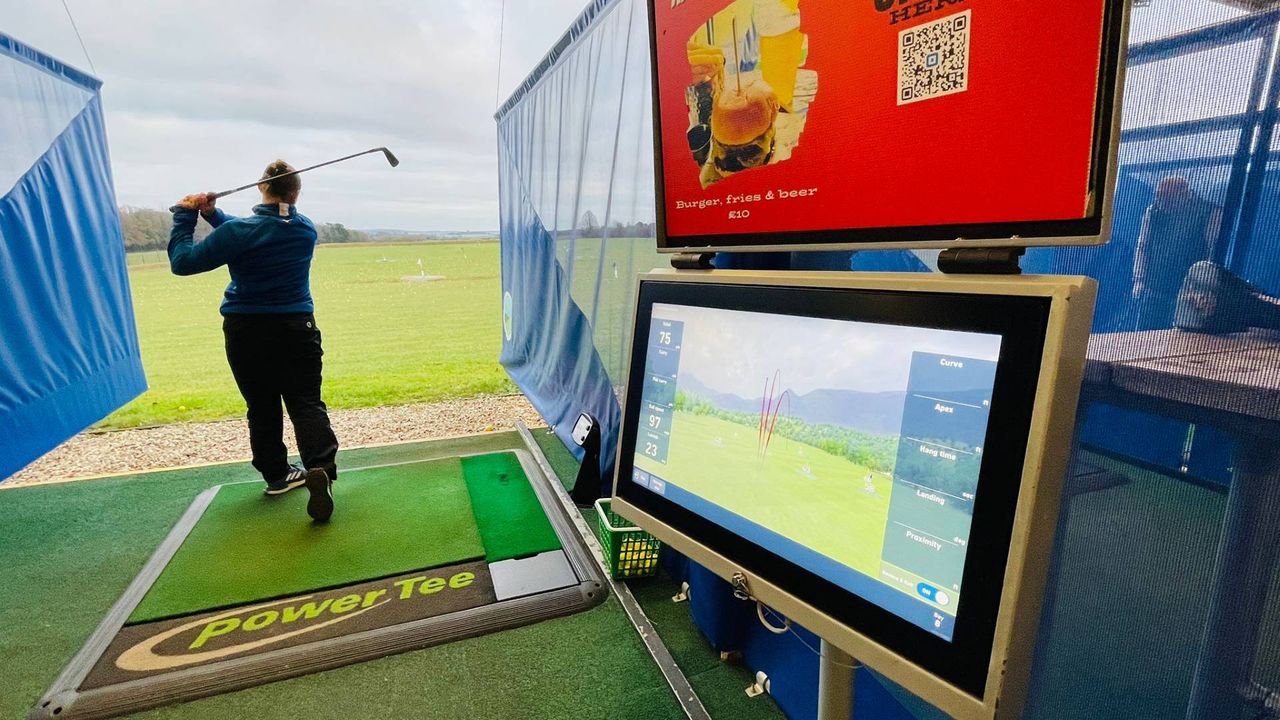 Golf range simulator games