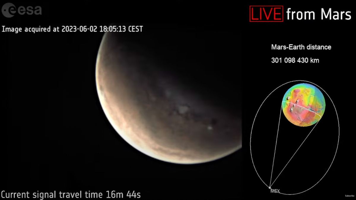 ينقل مسبار أوروبي مشاهد من المريخ إلى الأرض في أول فيديو فذ على الإطلاق