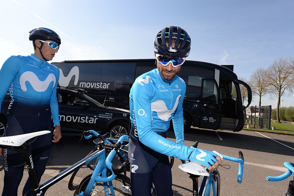 Alejandro Valverde - Movistar training on the Paris-Roubaix cobbles as recon for stage 9 at the Tour de France