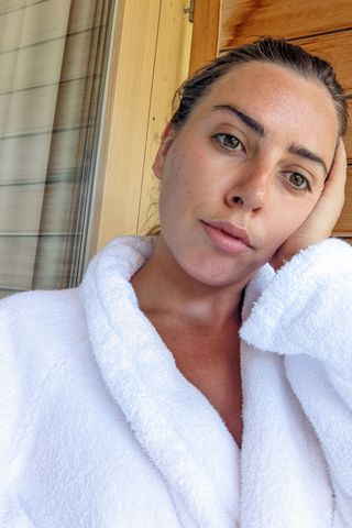 Marie Claire Acting Senior Beauty Editor Shannon Lawlor wearing no makeup