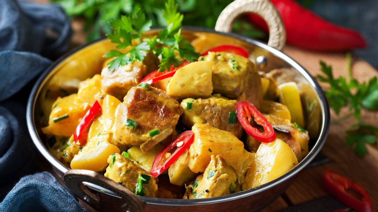 Caribbean chicken curry