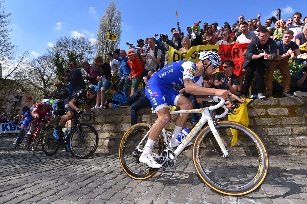 Once last time up the Muur for Tom Boonen (Quick-Step Floors)