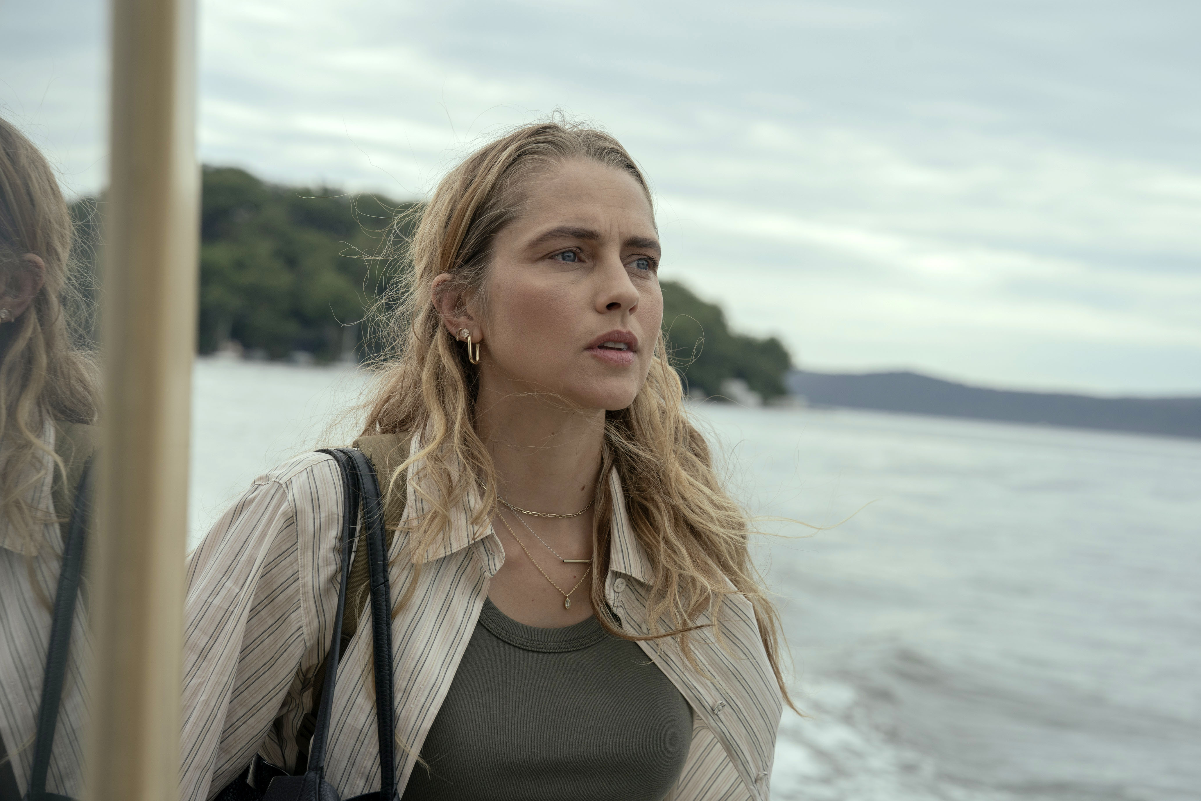 Teresa Palmer as Sophie Honeywell.