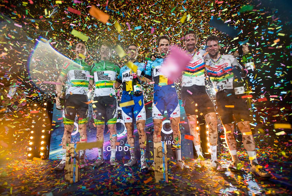 Meyer, Scotson, De Ketele, De Pauw, Wiggins and Cavendish on the 2016 Six Day London final podium