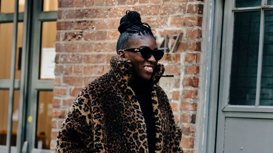 How to Wear the Strawberry Red & Sky Blue Trend Like Katie Holmes ...